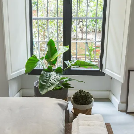 Greenhouse By Costanza Apartman Milánó